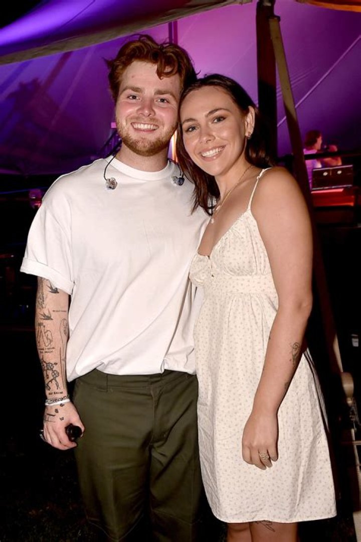 Alex Pallen’s Girlfriend: Who is Alex Pallen Dating?