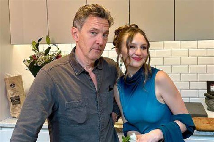 Andrew McCarthy’s Wife: Who is Andrew McCarthy Dating?