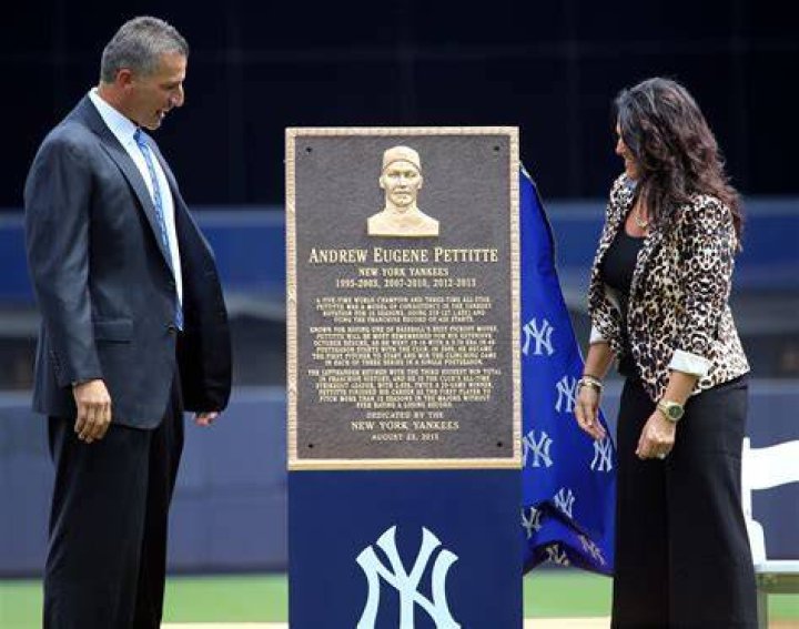 Andy Pettitte’s Wife: Who is Andy Pettitte Dating?