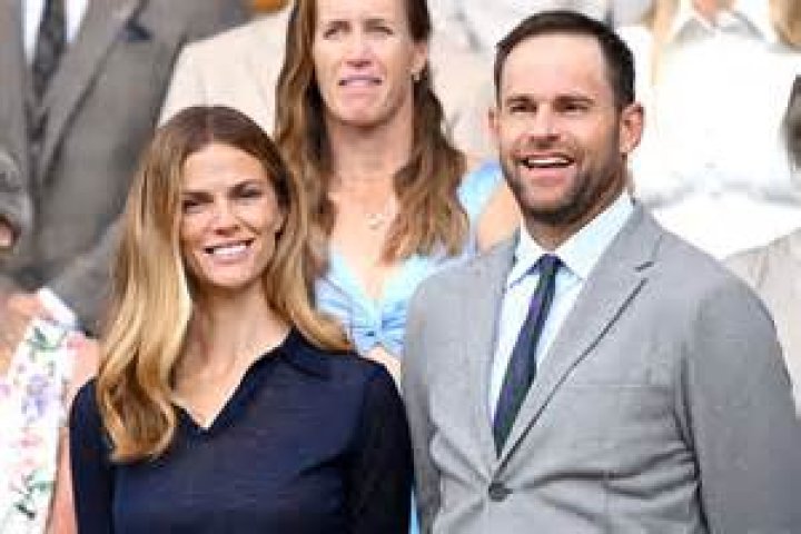 Andy Roy’s Girlfriend: Who is Andy Roy Dating?