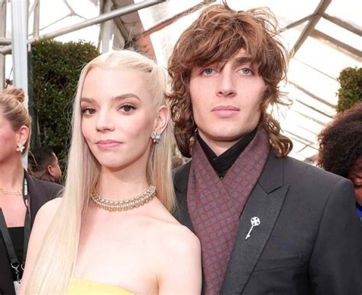 Anya Taylor-Joy’s Boyfriend: Who is Anya Taylor-Joy Dating?