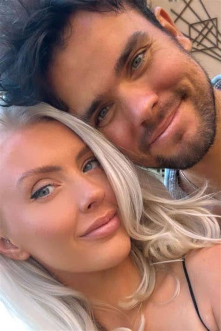 Bailey Roberts’s Girlfriend: Who is Bailey Roberts Dating?