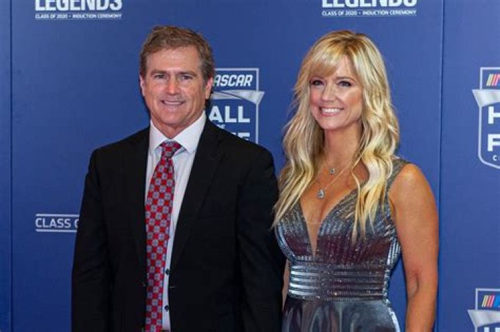Bobby LaBonte’s Girlfriend: Who is Bobby LaBonte Dating?