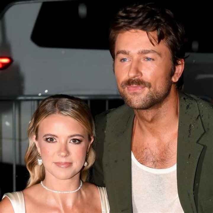 Brandon Burton’s Girlfriend: Who is Brandon Burton Dating?