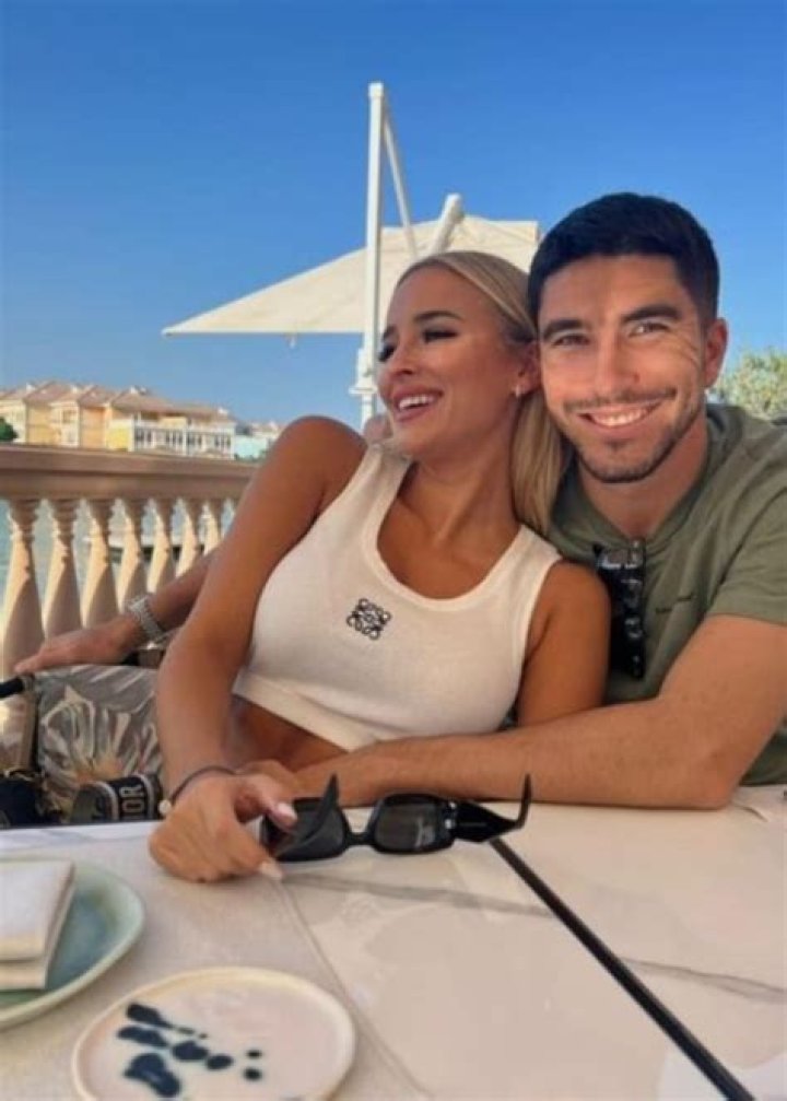 Carlos Soler’s Girlfriend: Who is Carlos Soler Dating?