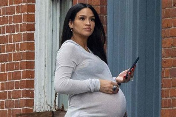 Cassandra Huysentruyt Grey’s Boyfriend: Who is Cassandra Huysentruyt Grey Dating?