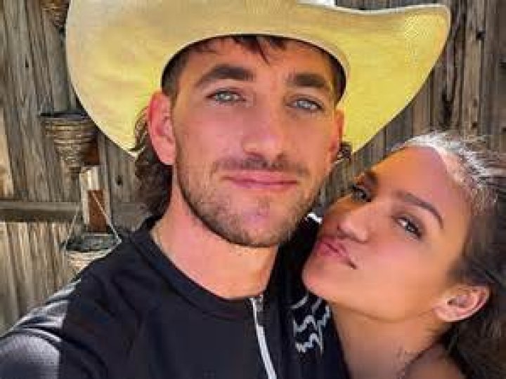 Cassie Hollister’s Boyfriend: Who is Cassie Hollister Dating?