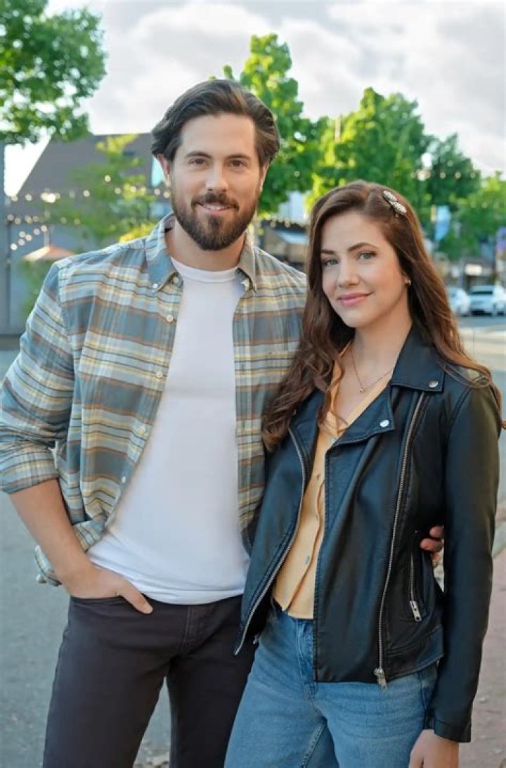 Chris MC’s Girlfriend: Who is Chris MC Dating?