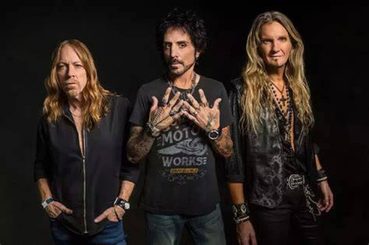 Deen Castronovo’s Wife: Who is Deen Castronovo Dating?