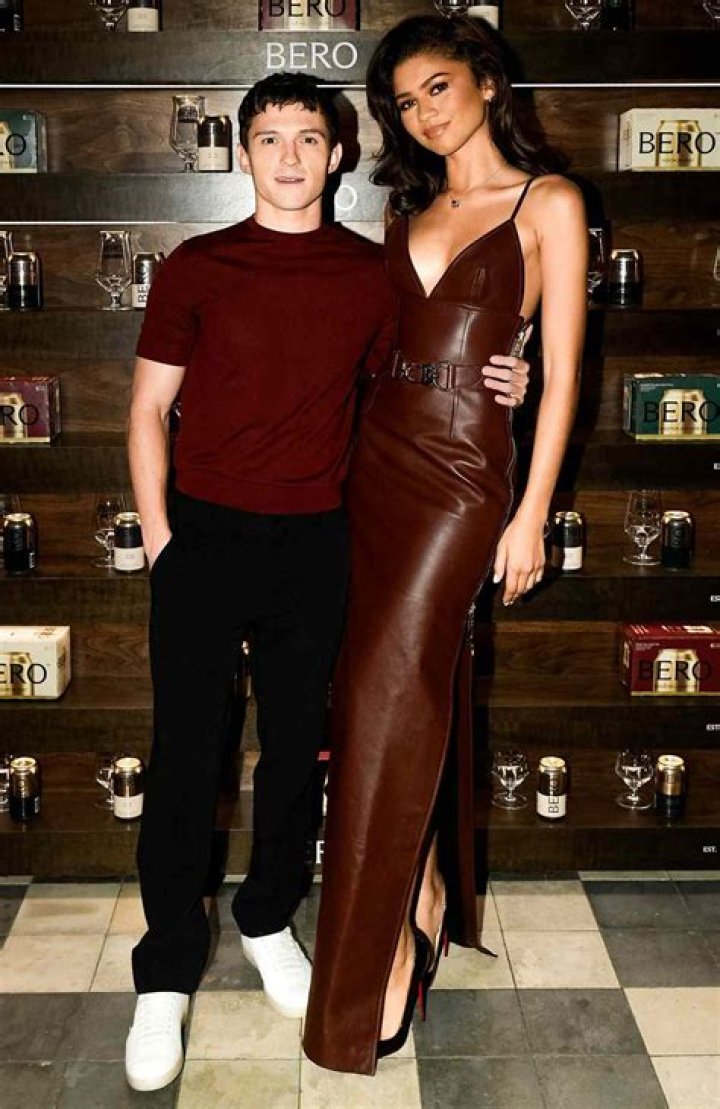 Dylan Holland’s Girlfriend: Who is Dylan Holland Dating?