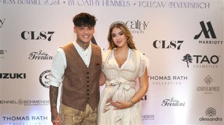 Eda Akkaya’s Boyfriend: Who is Eda Akkaya Dating?