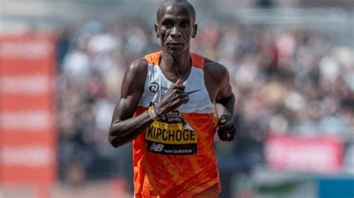 Eliud Kipchoge’s Girlfriend: Who is Eliud Kipchoge Dating?