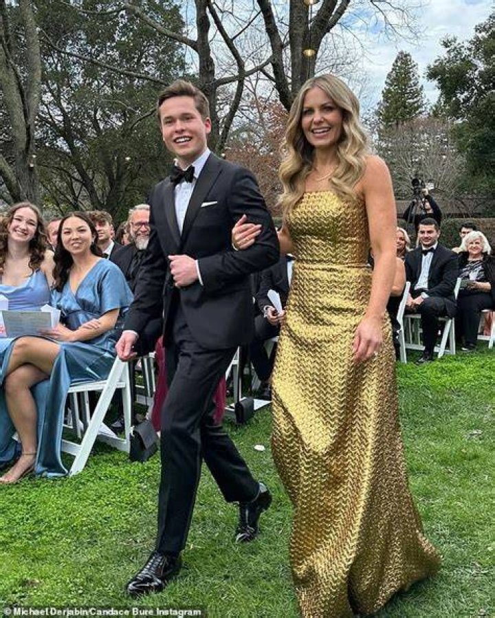 Elliott Spencer’s Husband: Who is Elliott Spencer Dating?