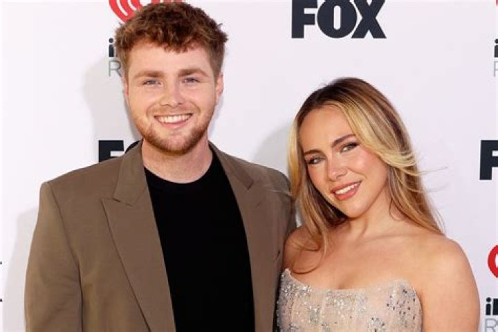 Emily Warren’s Boyfriend: Who is Emily Warren Dating?