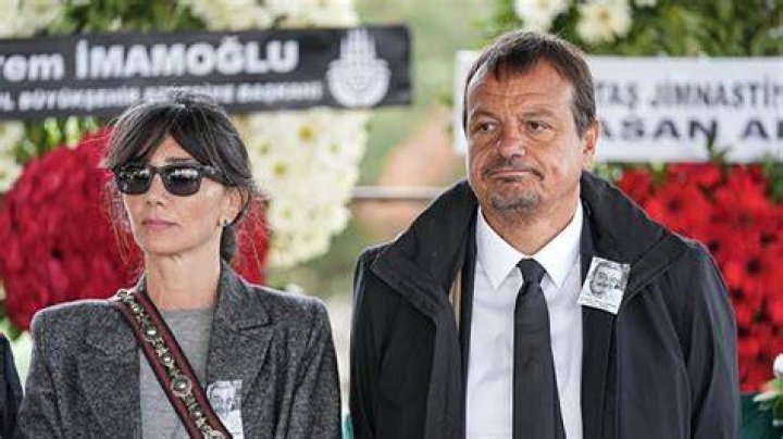 Ergin Ataman’s Girlfriend: Who is Ergin Ataman Dating?