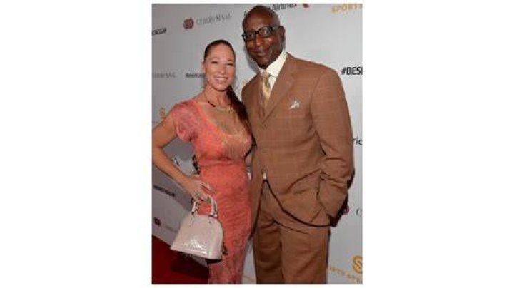 Eric Dickerson’s Wife: Who is Eric Dickerson Dating?