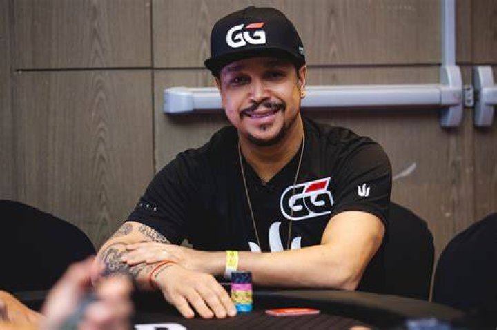 Felipe Mojave’s Girlfriend: Who is Felipe Mojave Dating?