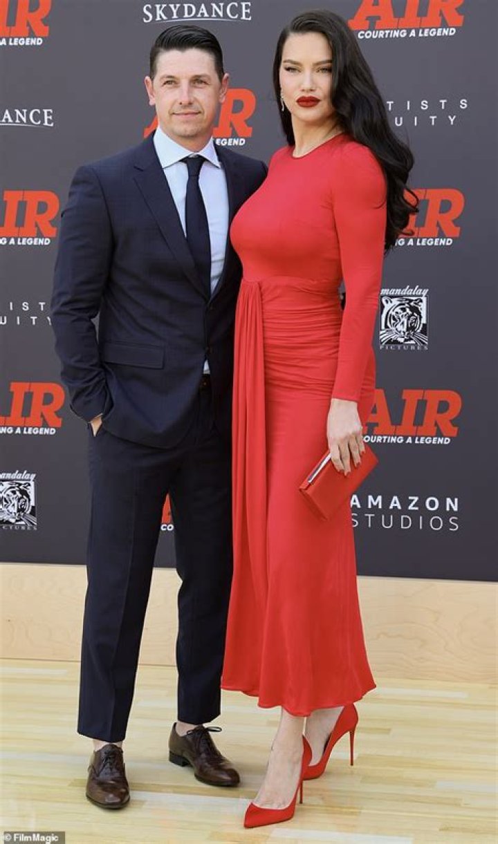 Gabriel Bernardes de Lima’s Girlfriend: Who is Gabriel Bernardes de Lima Dating?
