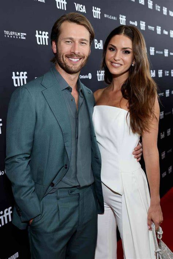 Glen Powell’s Girlfriend: Who is Glen Powell Dating?