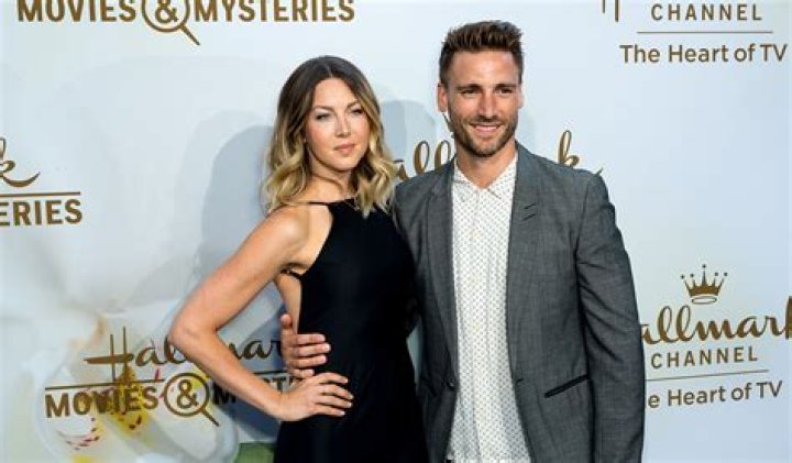 Helen Rosner’s Boyfriend: Who is Helen Rosner Dating?
