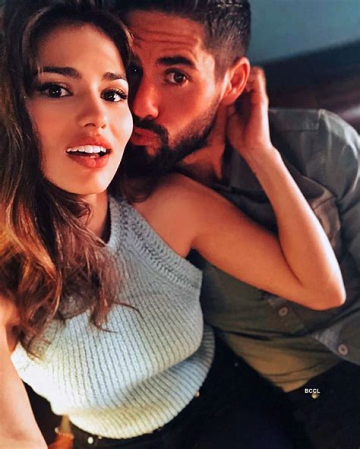 Isco’s Girlfriend: Who is Isco Dating?