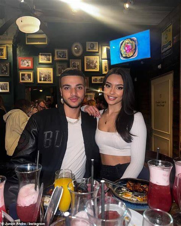 Jasmine Vlogs’s Girlfriend: Who is Jasmine Vlogs Dating?