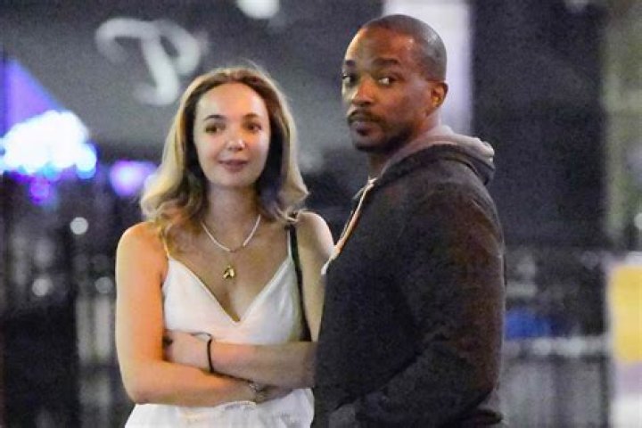 Jean-Victor Mackie’s Girlfriend: Who is Jean-Victor Mackie Dating?