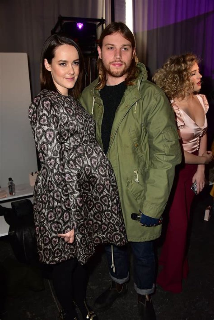Jena Malone’s Boyfriend: Who is Jena Malone Dating?