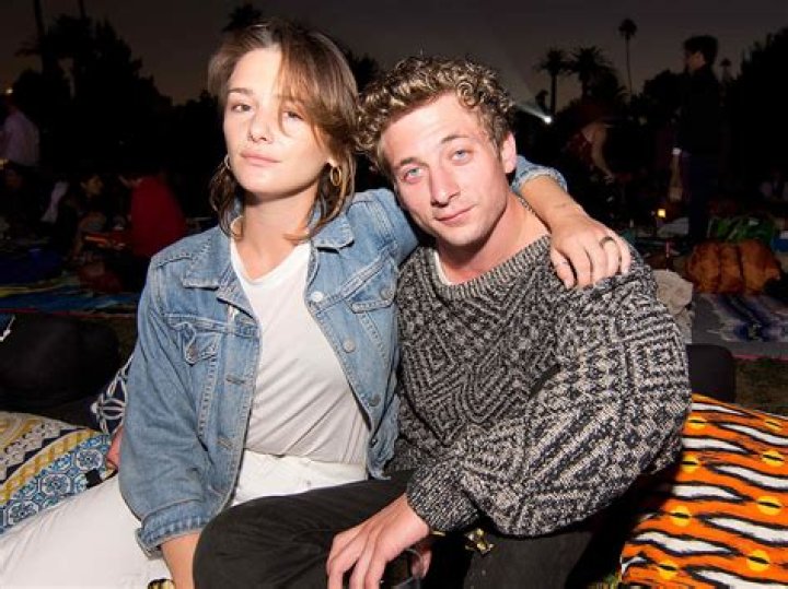 Jeremy Hanson’s Girlfriend: Who is Jeremy Hanson Dating?