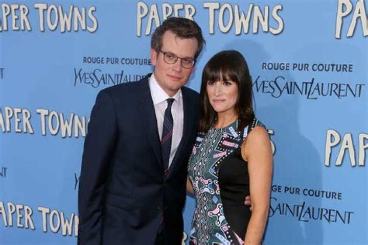 John Green’s Wife: Who is John Green Dating?