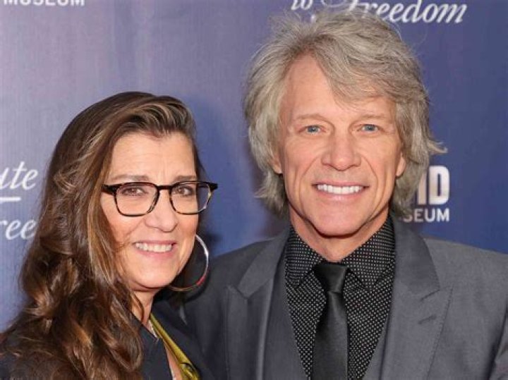 Jon Bon Jovi’s Wife: Who is Jon Bon Jovi Dating?