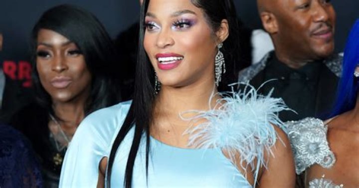 Joseline Hernandez Issued Arrest Warrant for Brawl at Floyd Mayweather’s Event