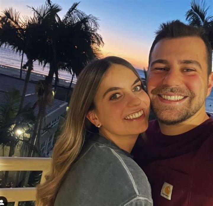 Kate Martineau’s Boyfriend: Who is Kate Martineau Dating?