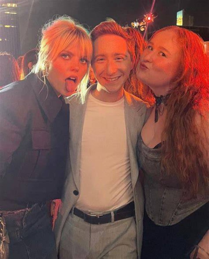 Larry Saperstein’s Girlfriend: Who is Larry Saperstein Dating?