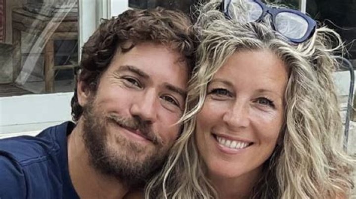 Laura Dreyfuss’s Boyfriend: Who is Laura Dreyfuss Dating?