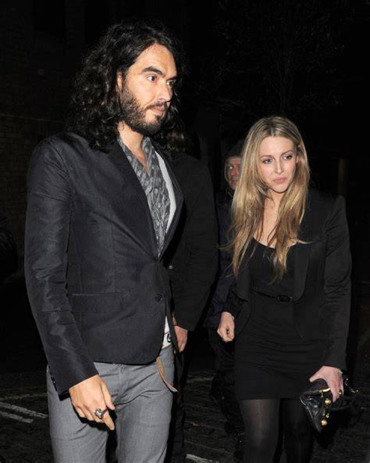 Laura Gallacher’s Husband: Who is Laura Gallacher Dating?