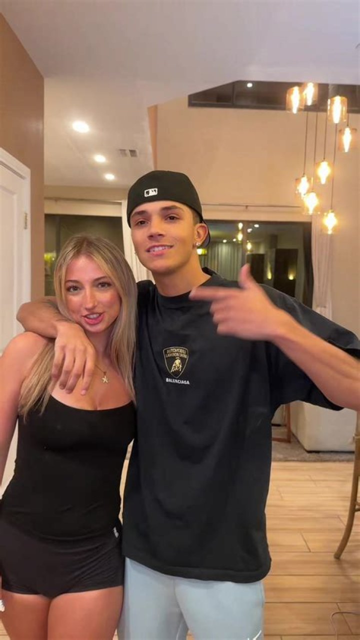 Lil Jiggy’s Girlfriend: Who is Lil Jiggy Dating?
