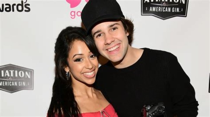 Liza Koshy’s Boyfriend: Who is Liza Koshy Dating?