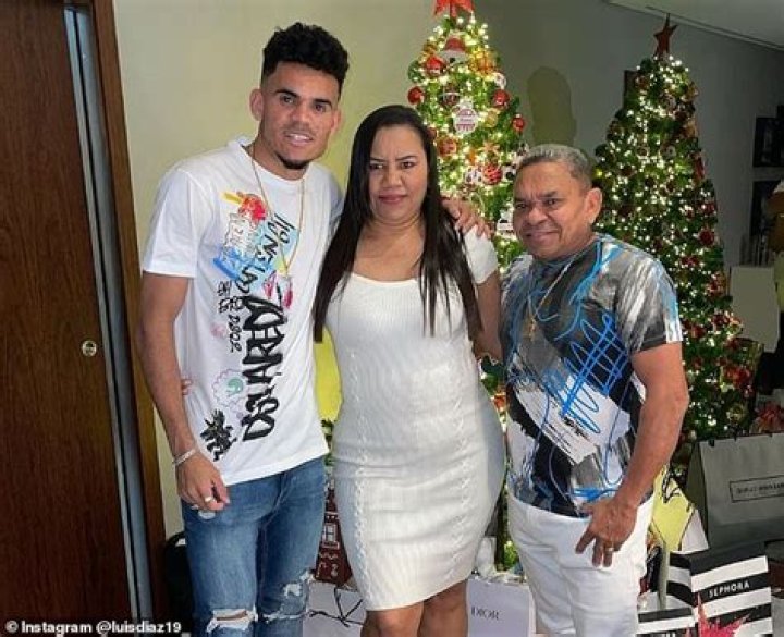 Luis Díaz Marulanda’s Girlfriend: Who is Luis Díaz Marulanda Dating?