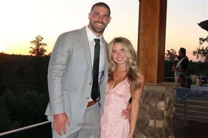 Mark Jones’s Girlfriend: Who is Mark Jones Dating?