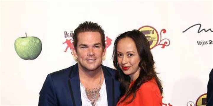 Mark McGrath’s Wife: Who is Mark McGrath Dating?