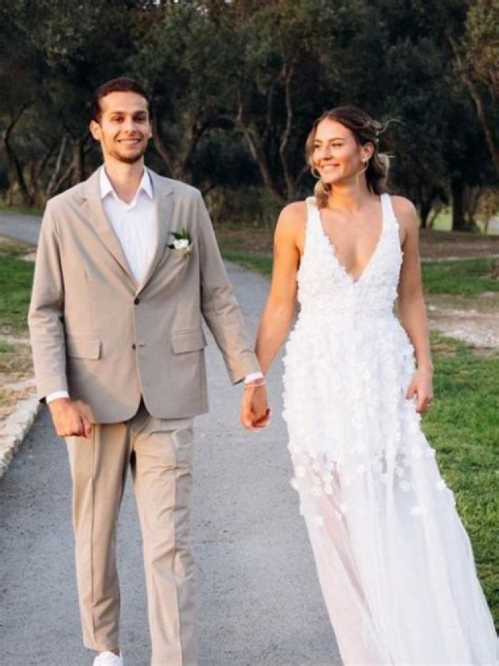Marta González’s Boyfriend: Who is Marta González Dating?