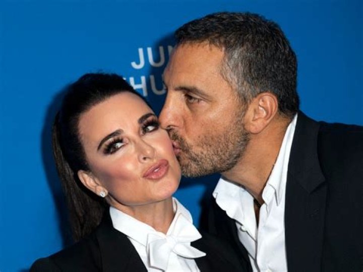 Mauricio Aspe’s Wife: Who is Mauricio Aspe Dating?
