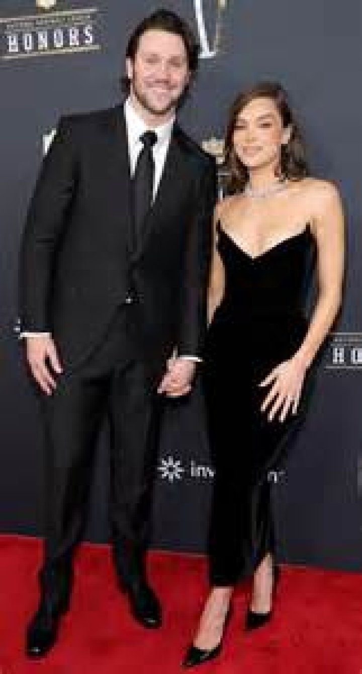 Michael Allen’s Girlfriend: Who is Michael Allen Dating?
