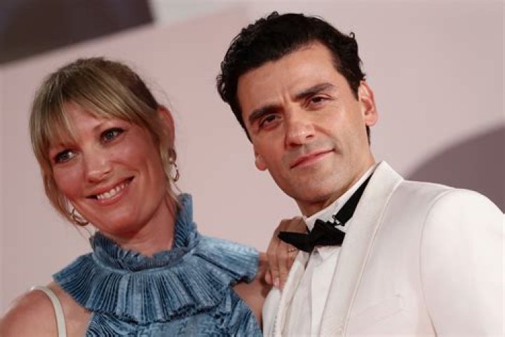 Oscar Isaac’s Wife: Who is Oscar Isaac Dating?