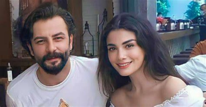 Ozge Bitmez’s Boyfriend: Who is Ozge Bitmez Dating?
