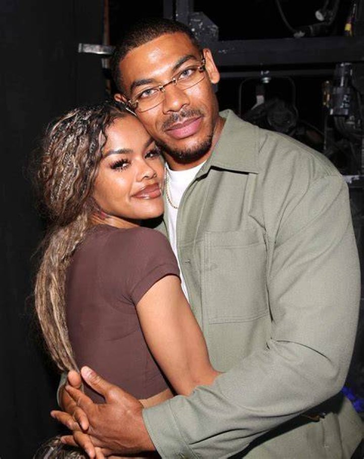 Pierre Lambert’s Girlfriend: Who is Pierre Lambert Dating?