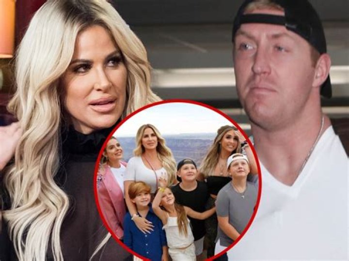 Real Housewives of Atlanta star Kim Zolciak & her husb & Kroy Biermann face worsening financial problems as the ex-NFL star is taken to court over unpaid credit card bill.