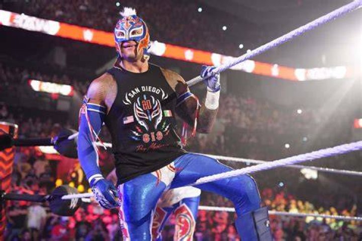 Rey Misterio Sr.’s Girlfriend: Who is Rey Misterio Sr. Dating?