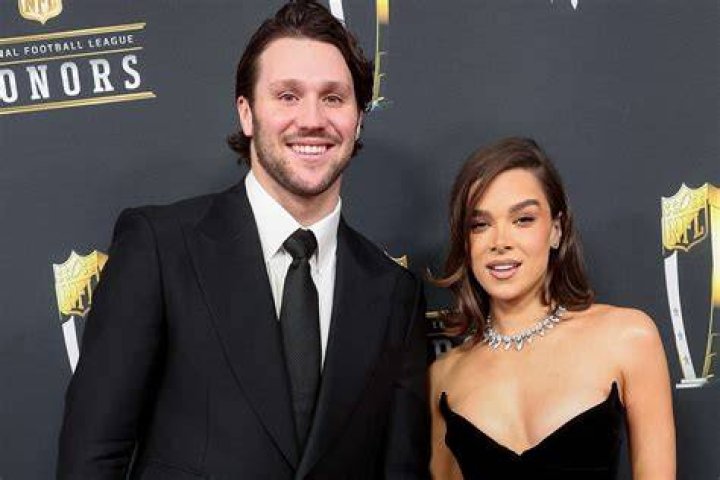 Sam Stein’s Girlfriend: Who is Sam Stein Dating?